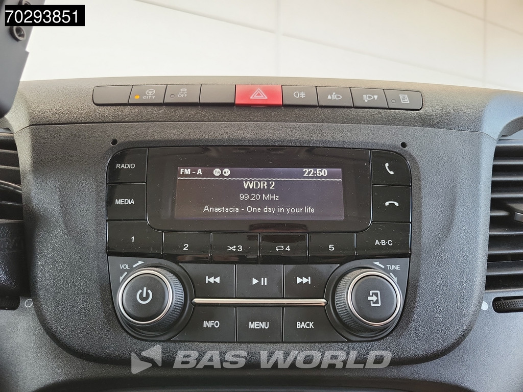 Iveco Daily 35C16 Automaat Laadklep Bakwagen Dubbellucht Airco Camera Meubelbak Koffer 20m3 Airco 12