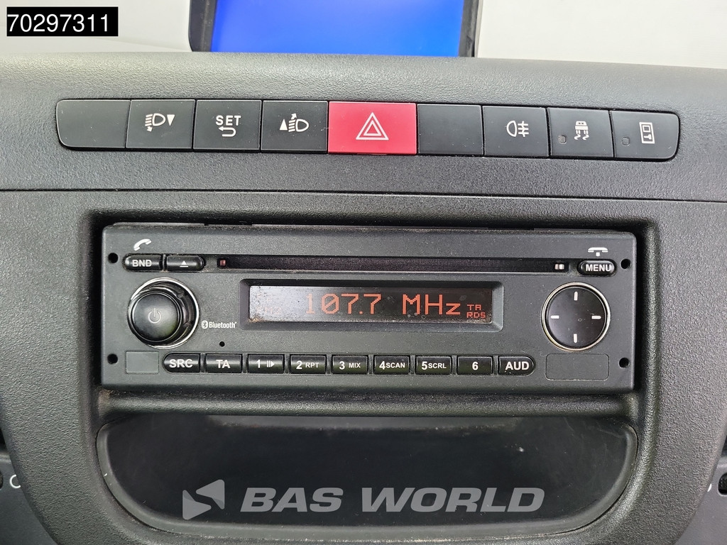 Iveco Daily 35C16 Chassis Cabine 410WB Dubbellucht 160PK Airco Cruise Euro6 Fahrgestell Cruise control 12