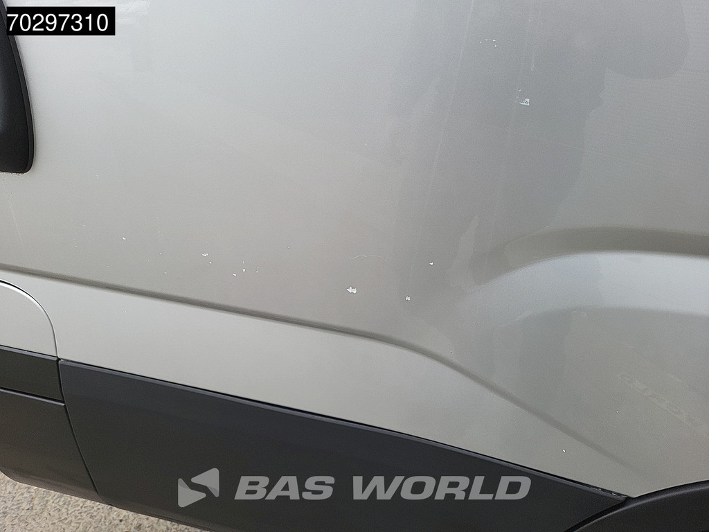 Iveco Daily 35C16 Chassis Cabine 410WB Dubbellucht 160PK Airco Cruise Euro6 Fahrgestell Cruise control 21