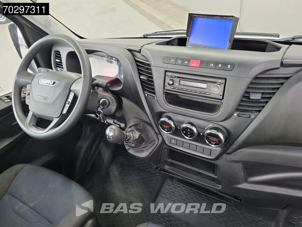 Iveco Daily 35C16 Chassis Cabine 410WB Dubbellucht 160PK Airco Cruise Euro6 Fahrgestell Cruise control 8