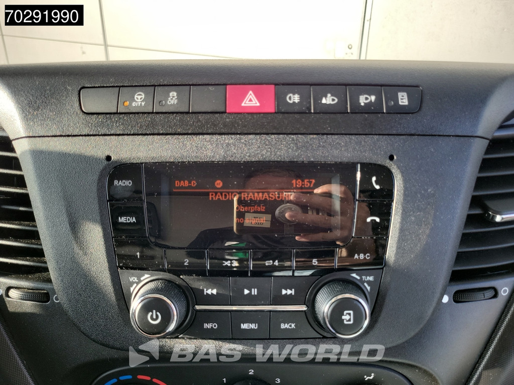 Iveco Daily 35C16 Laadklep Bakwagen Dubbellucht Airco 3,5t Trekgewicht Euro6 Meubelbak Koffer 19m3 Airco 12