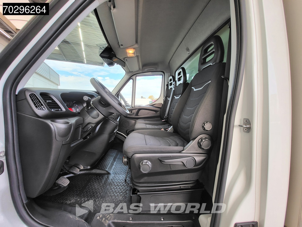 Iveco Daily 35C16 Laadklep Dubbellucht 160PK Bakwagen Airco Cruise Euro6 Meubelbak Koffer Airco Cruise control 10