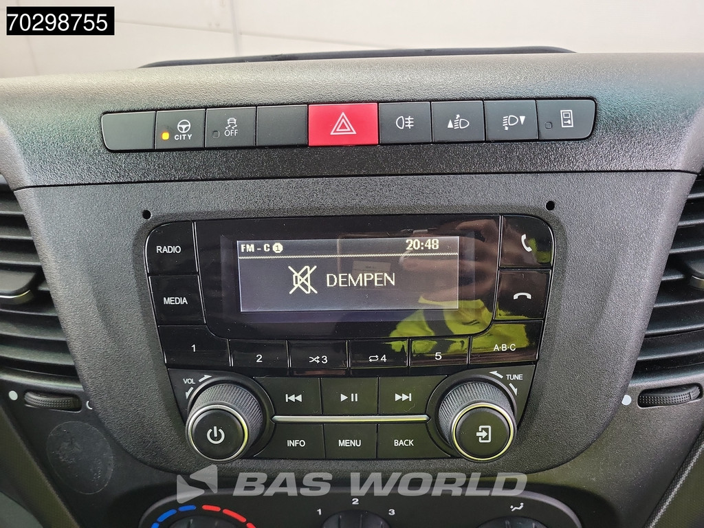 Iveco Daily 35C16 Laadklep Dubbellucht Bakwagen 160PK 3,5t Trekgewicht Airco Euro6 Meubelbak Koffer Airco 12