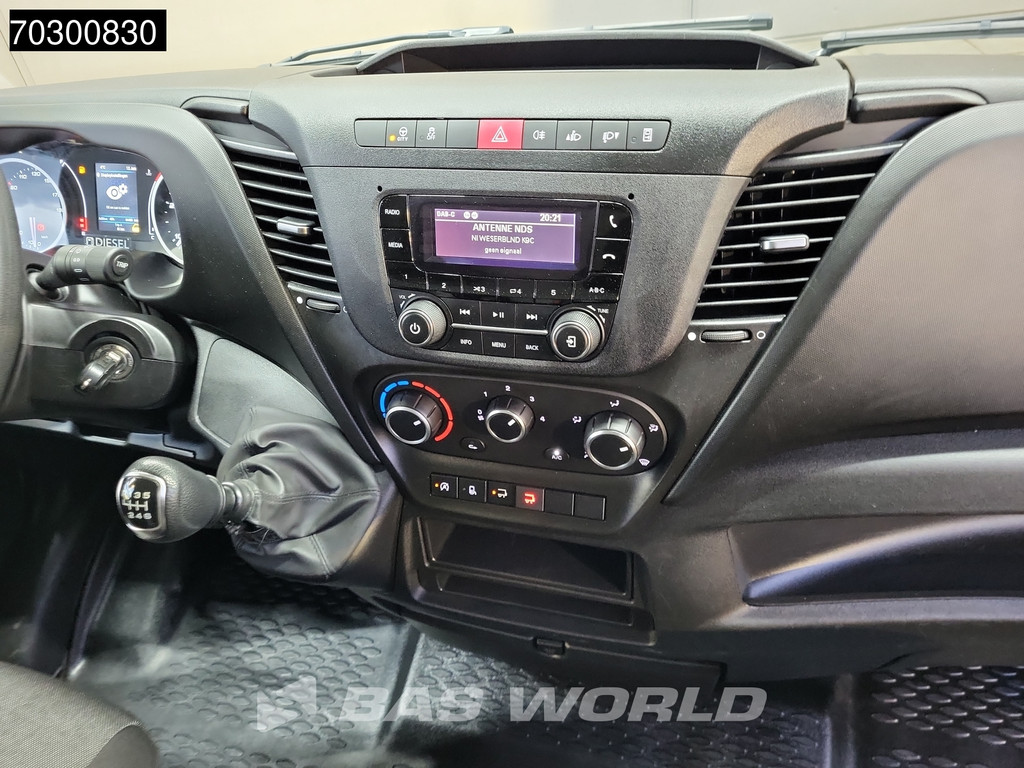 Iveco Daily 35C16 Laadklep Dubbellucht Bakwagen 160PK 3,5t Trekgewicht Airco Euro6 Meubelbak Koffer Airco 13