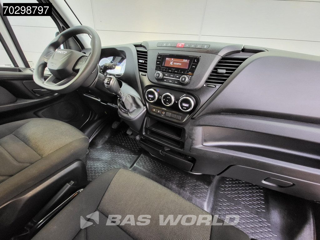 Iveco Daily 35C16 Laadklep Dubbellucht Bakwagen 160PK 3,5t Trekgewicht Airco Euro6 Meubelbak Koffer Airco 9