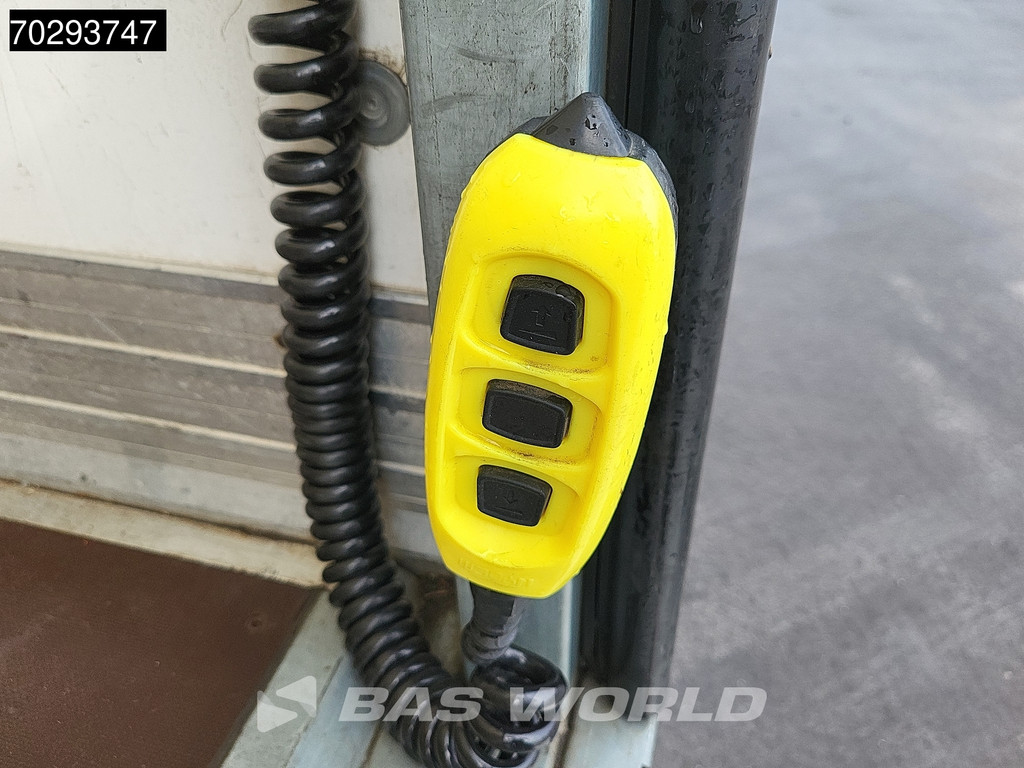 Iveco Daily 35C16 Laadklep Dubbellucht Bakwagen 160PK Airco Cruise Euro6 Meubelbak Koffer 19m3 Airco Cruise control 9