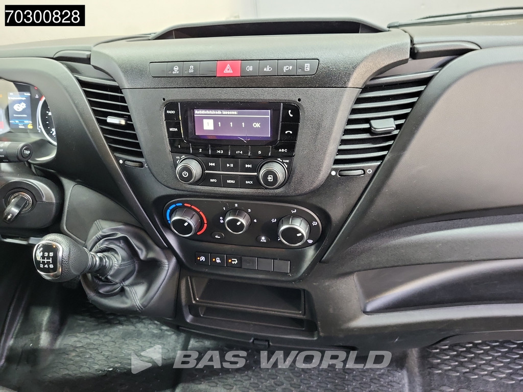 Iveco Daily 35C16 Laadklep Dubbellucht Bakwagen 160PK Airco Euro6 Meubelbak Koffer Airco 13