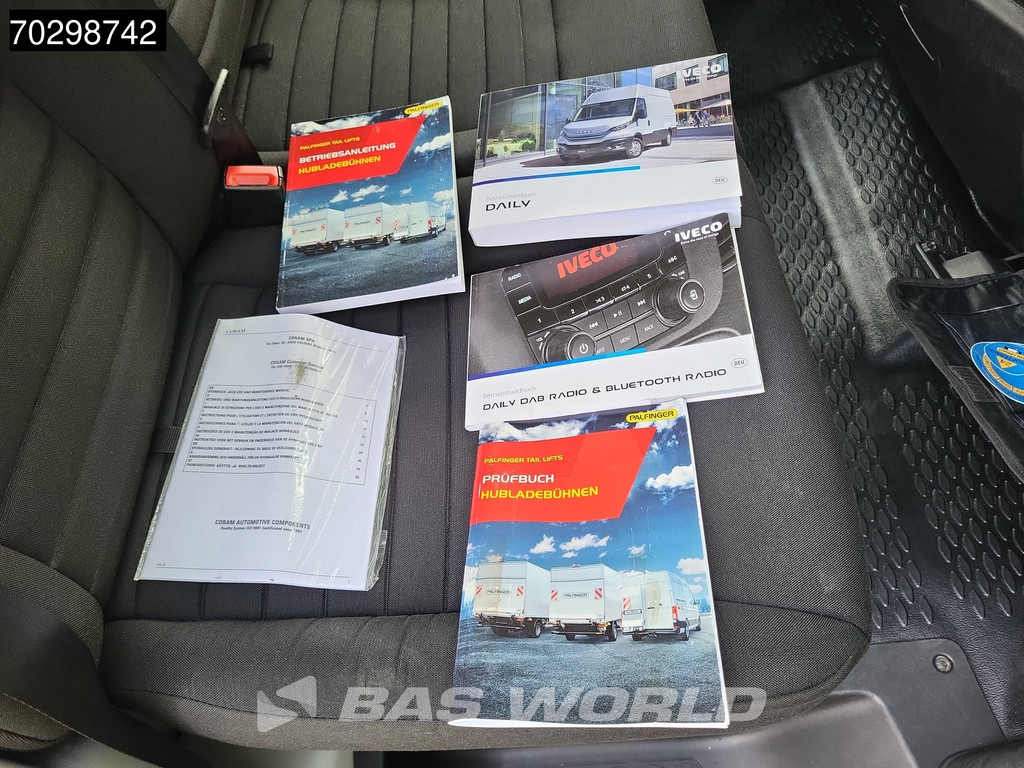 Iveco Daily 35C16 Laadklep Dubbellucht Bakwagen 160PK Airco Euro6 Meubelbak Koffer Airco 16