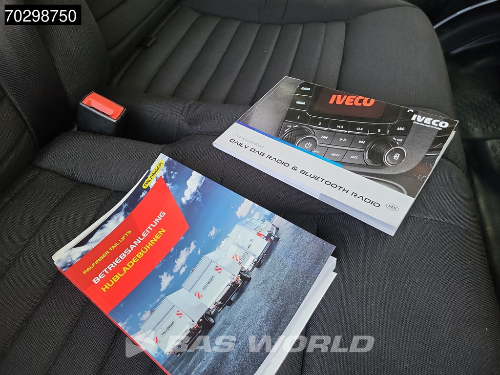 Iveco Daily 35C16 Laadklep Dubbellucht Bakwagen 160PK Airco Euro6 Meubelbak Koffer Airco 16