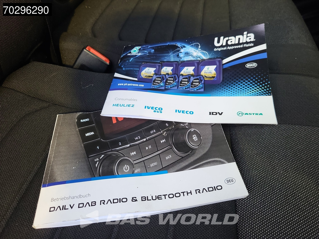 Iveco Daily 35C16 Laadklep Dubbellucht Bakwagen 160PK Airco Euro6 Meubelbak Koffer Airco 18