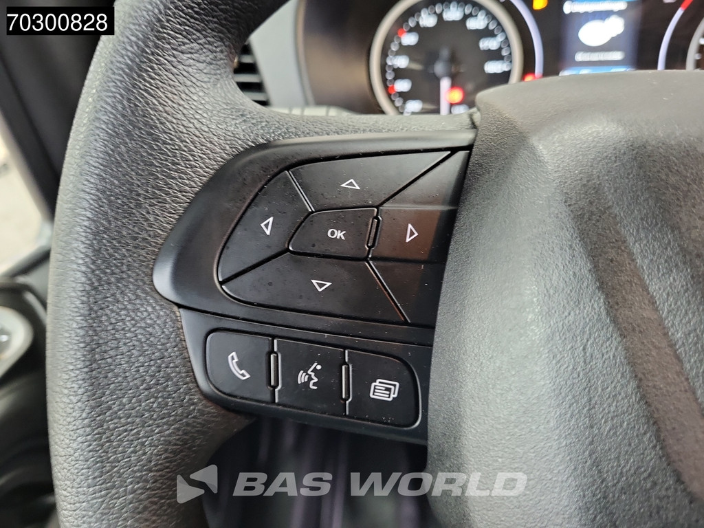 Iveco Daily 35C16 Laadklep Dubbellucht Bakwagen 160PK Airco Euro6 Meubelbak Koffer Airco 18