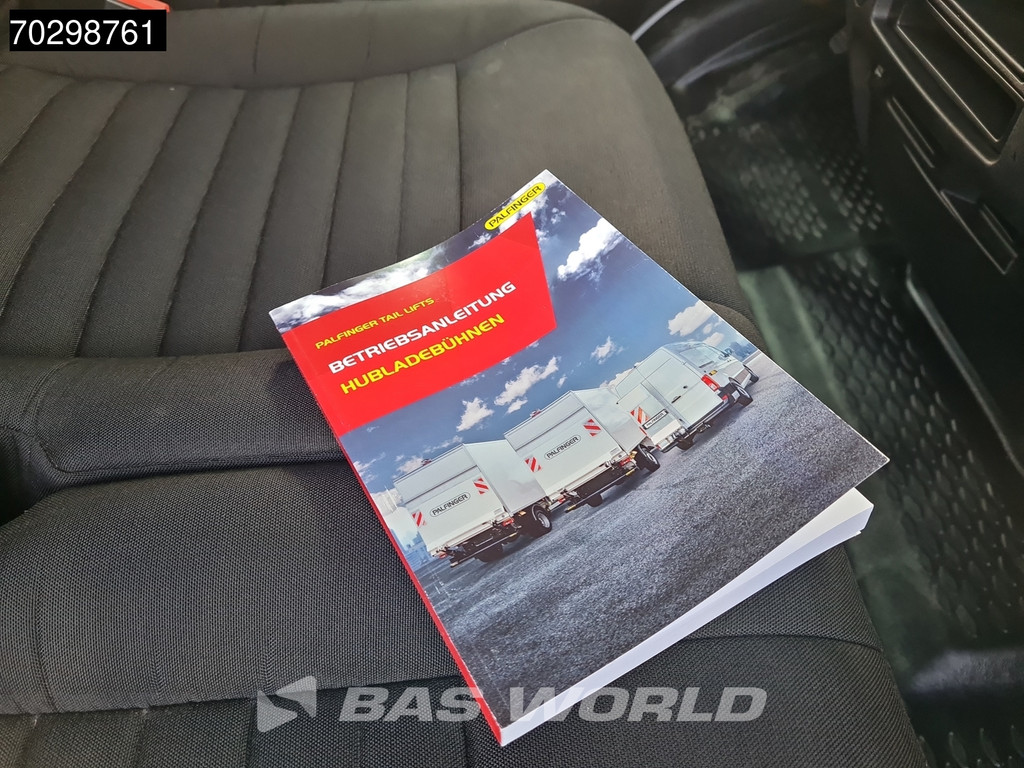 Iveco Daily 35C16 Laadklep Dubbellucht Bakwagen 160PK Airco Euro6 Meubelbak Koffer Airco 18