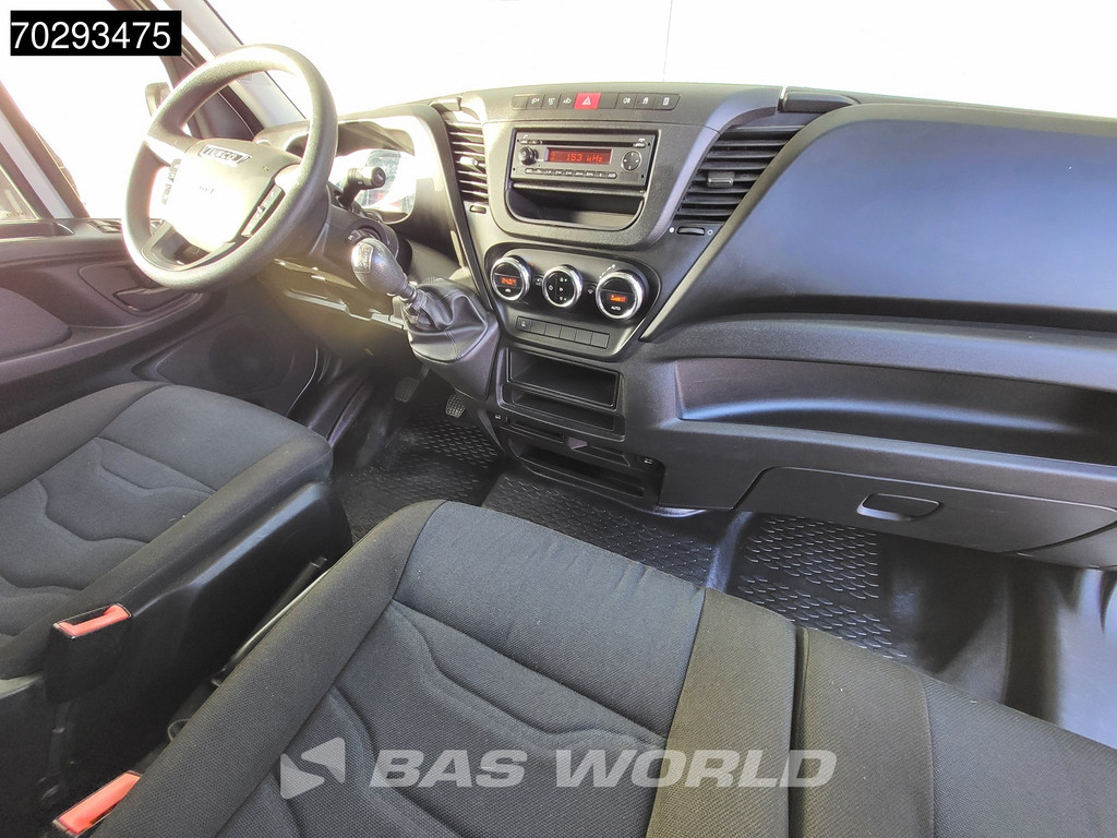 Iveco Daily 35C16 Laadklep Dubbellucht Bakwagen Airco Cruise Euro6 Meubelbak Koffer 20m3 Airco Cruise control 12