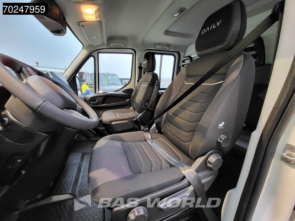 Iveco Daily 35C18 3.0 180PK Nwe model 2025 Dubbel Cabine Open laadbak Navi ACC LED 3,5T Trekvermogen Pritsche Pickup 3m3 Airco Dubbel cabine 10