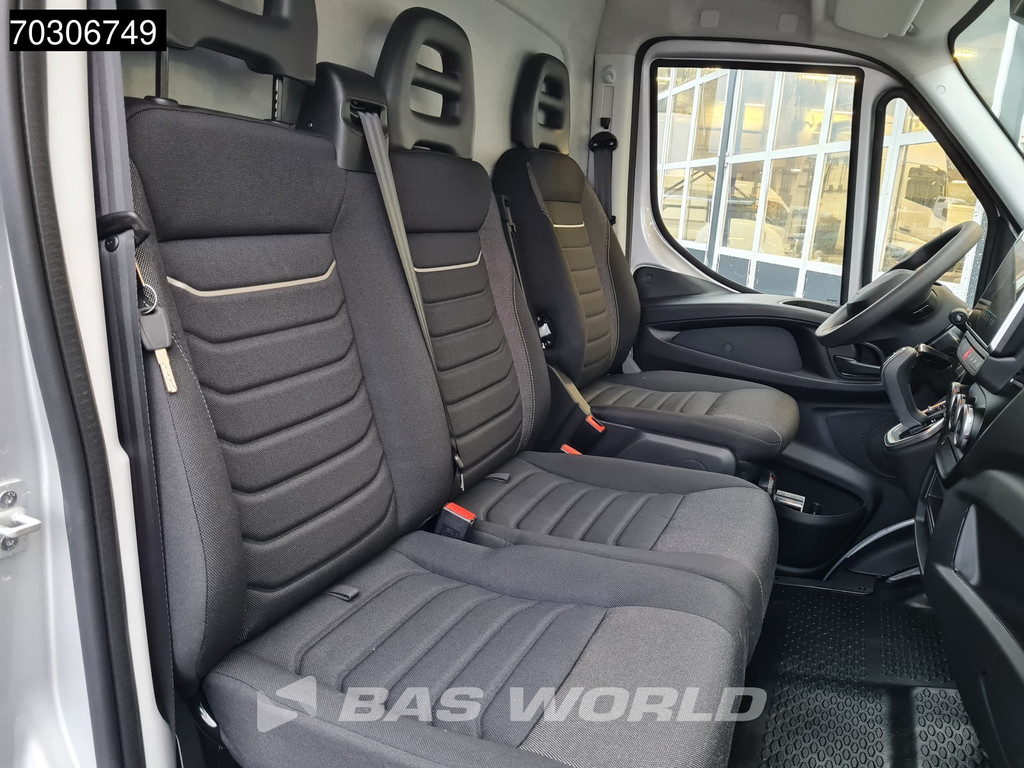 Iveco Daily 35C18 3.0L 1000KG Laadklep Automaat Zijdeur Dubbellucht 2025-Model 180PK Navi Airco Cruise DHollandia Euro6 Meubelbak Koffer Airco 16