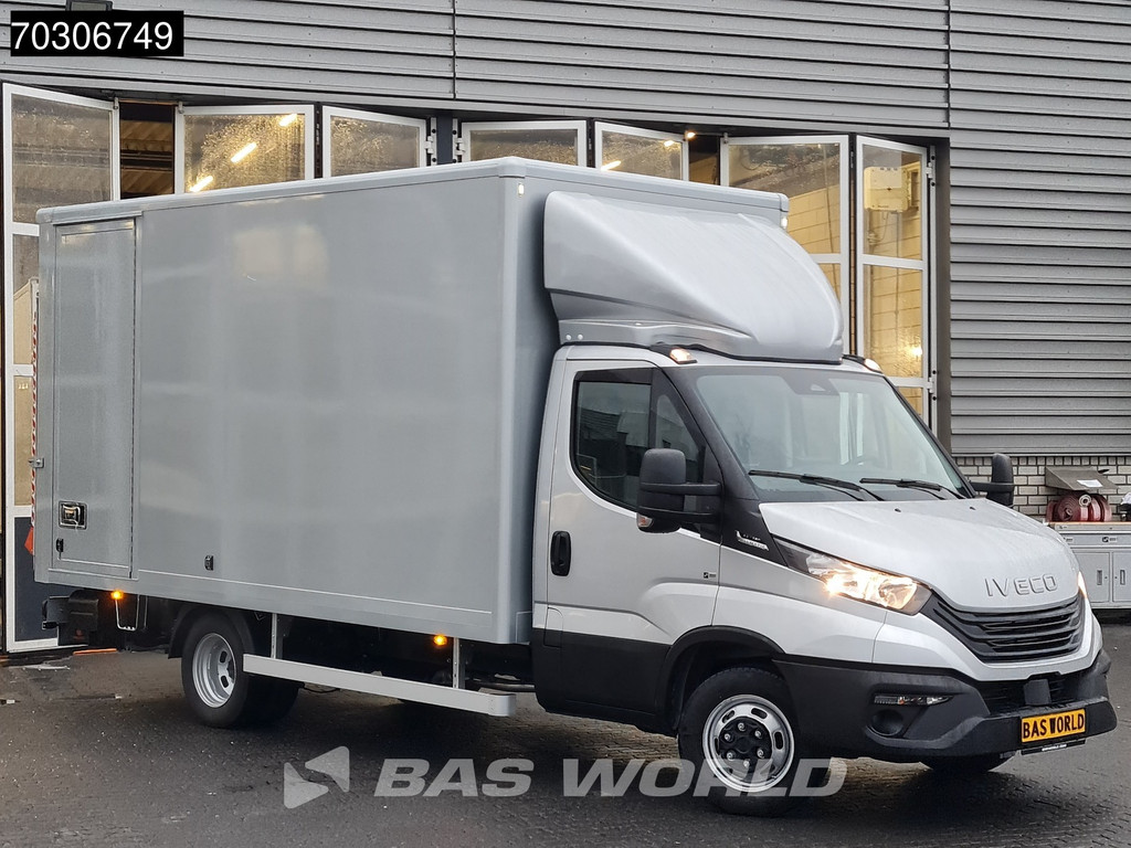 Iveco Daily 35C18 3.0L 1000KG Laadklep Automaat Zijdeur Dubbellucht 2025-Model 180PK Navi Airco Cruise DHollandia Euro6 Meubelbak Koffer Airco 9