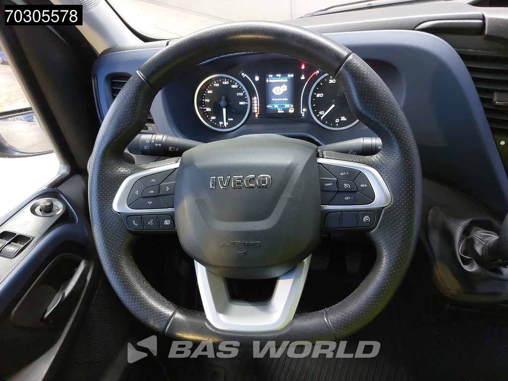 Iveco Daily 35C18 3.0L Automaat Dubbel Cabine Open Laadbak Dubbellucht LED Airco Cruise Euro6 Pritsche Pickup Airco Cruise control 17