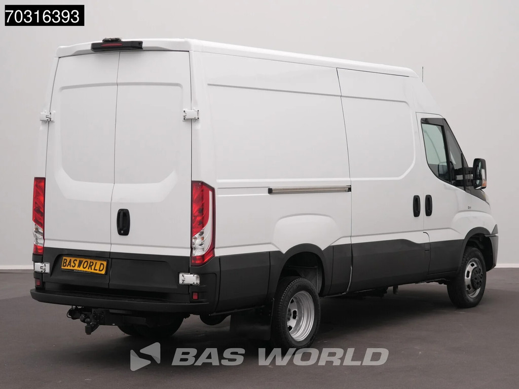Iveco Daily 35C18 3.0L Automaat Foodtruck L2H2 3,5t Trekhaak Airco Cruise Camera Euro6 L2 Verkoopwagen Marktwagen Airco Trekhaak Cruise control 8