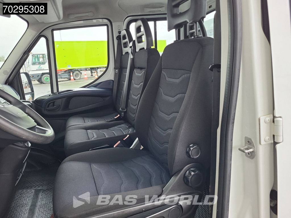 Iveco Daily 35C18 3.0L Automaat Kipper Dubbellucht 3,5t Trekhaak 180PK Airco Cruise Euro6 Kieper Tipper Benne 2m3 Airco Trekhaak Cruise control 10