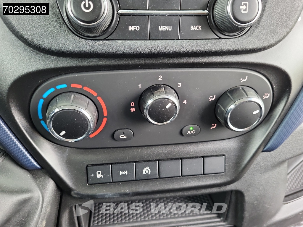 Iveco Daily 35C18 3.0L Automaat Kipper Dubbellucht 3,5t Trekhaak 180PK Airco Cruise Euro6 Kieper Tipper Benne 2m3 Airco Trekhaak Cruise control 15