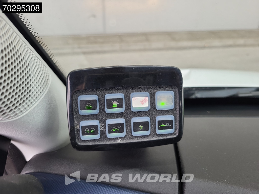 Iveco Daily 35C18 3.0L Automaat Kipper Dubbellucht 3,5t Trekhaak 180PK Airco Cruise Euro6 Kieper Tipper Benne 2m3 Airco Trekhaak Cruise control 16