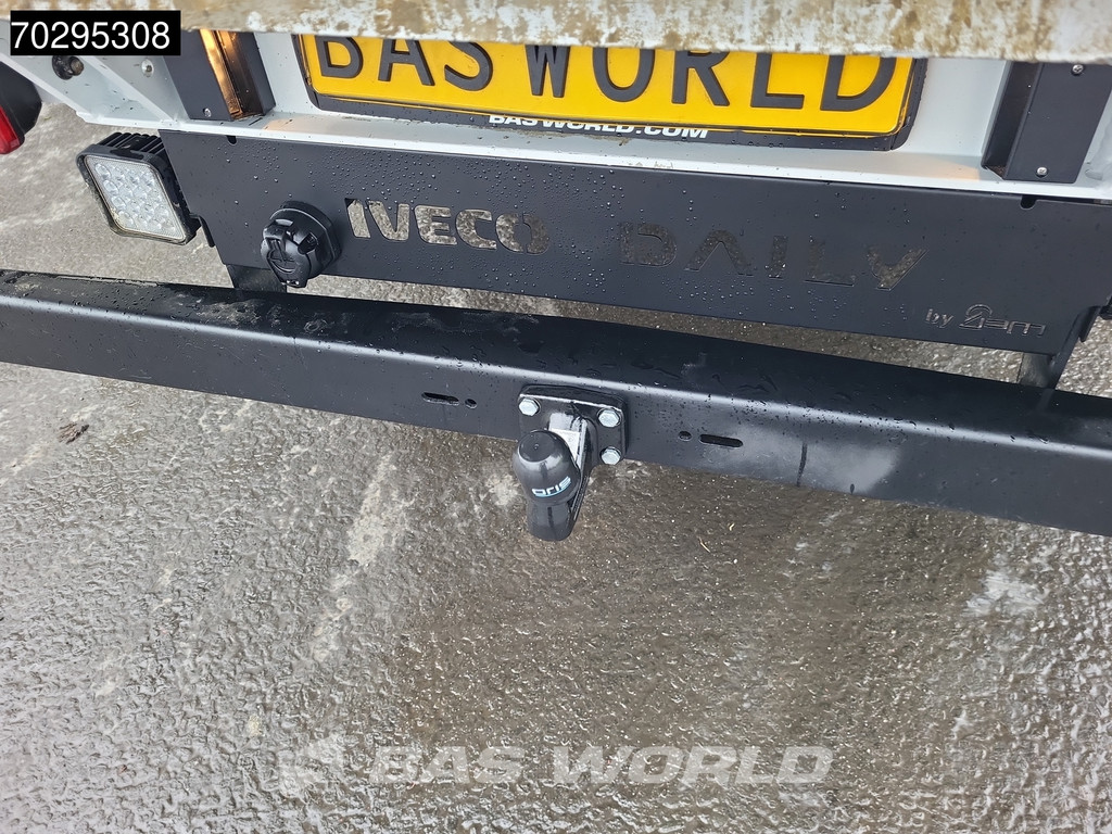 Iveco Daily 35C18 3.0L Automaat Kipper Dubbellucht 3,5t Trekhaak 180PK Airco Cruise Euro6 Kieper Tipper Benne 2m3 Airco Trekhaak Cruise control 8