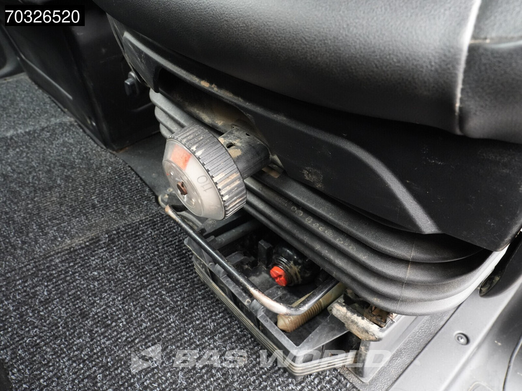 Iveco Daily 35C18 3.0L Automaat Kipper met Kist Dubbellucht 3,5t Trekhaak Cruise Euro6 Tipper Benne Kieper Trekhaak Cruise control 18