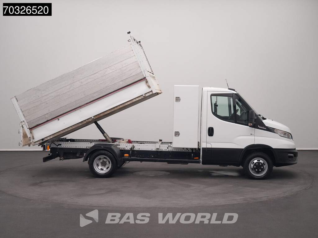 Iveco Daily 35C18 3.0L Automaat Kipper met Kist Dubbellucht 3,5t Trekhaak Cruise Euro6 Tipper Benne Kieper Trekhaak Cruise control 7