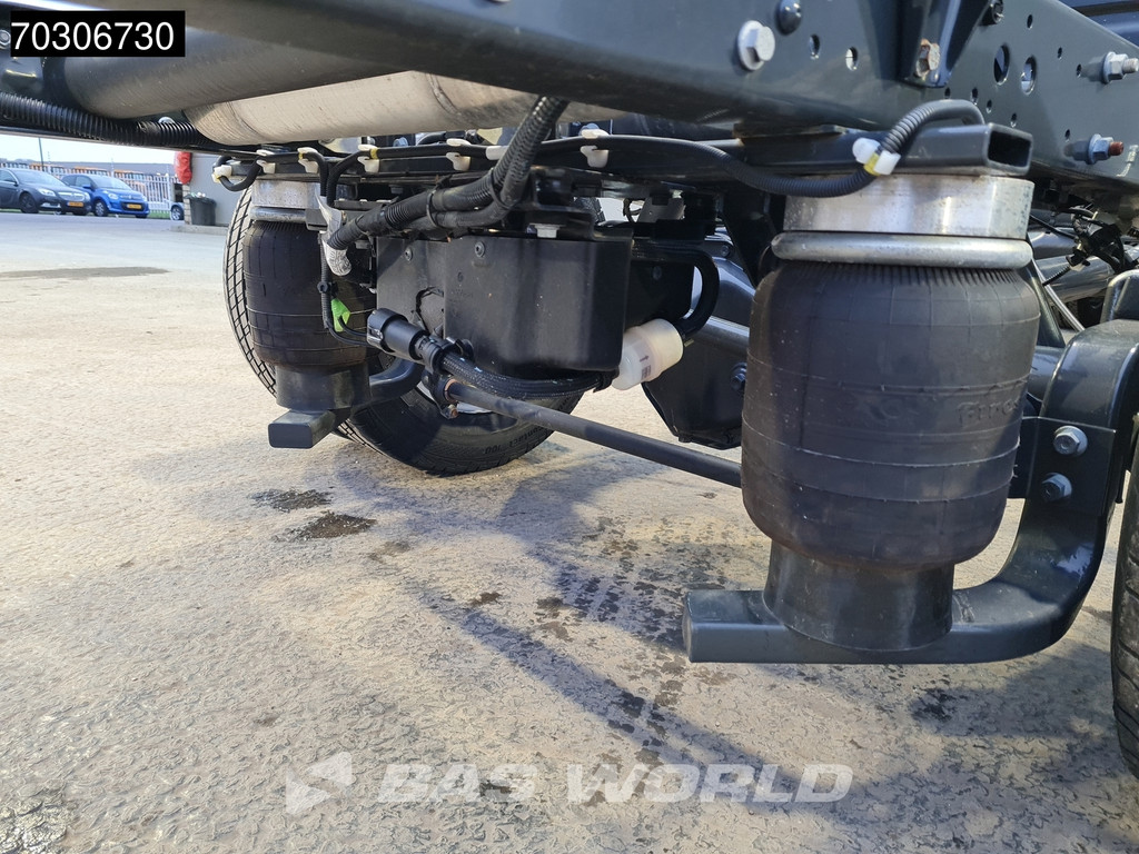 Iveco Daily 35C18 3.0L Automaat Luchtvering 410WB Chassis Cabine LED Navi Airco Cruise Euro6 Chassis Fahrgestell Airco Cruise control 7