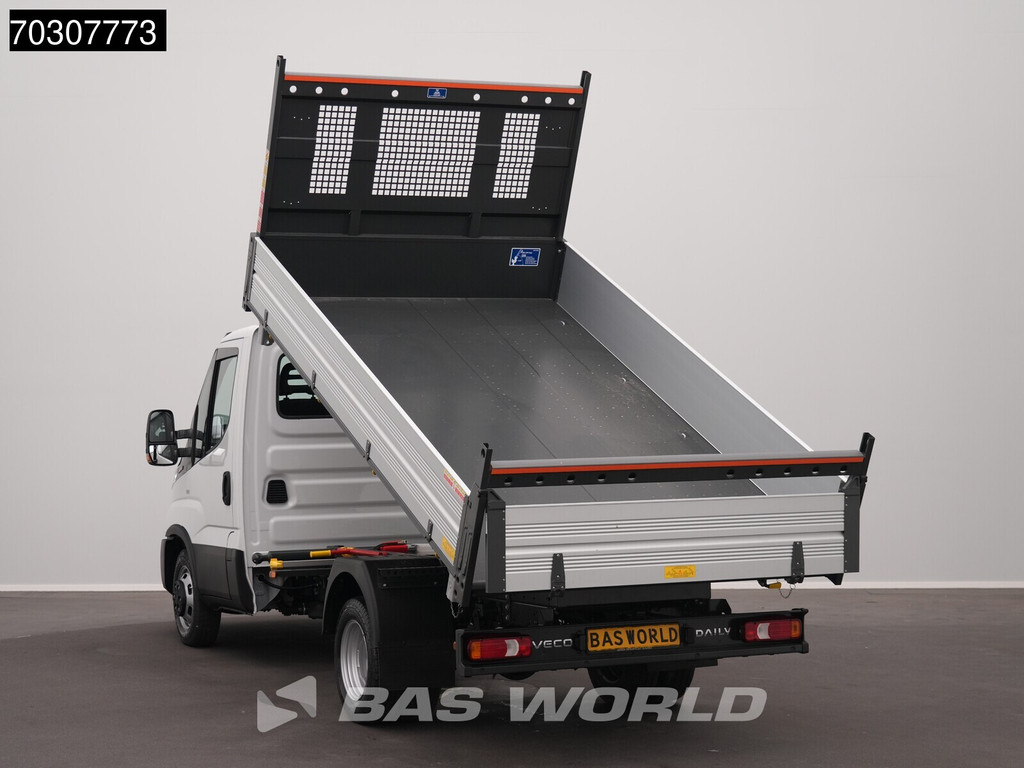 Iveco Daily 35C18 3.0L Driezijdige Kipper 3,5t Trekhaak Dubbellucht 210PK ACC LED Airco Camera Parkeersensoren Cruise CarPlay Euro6 Tipper Benne Kieper Airco 3