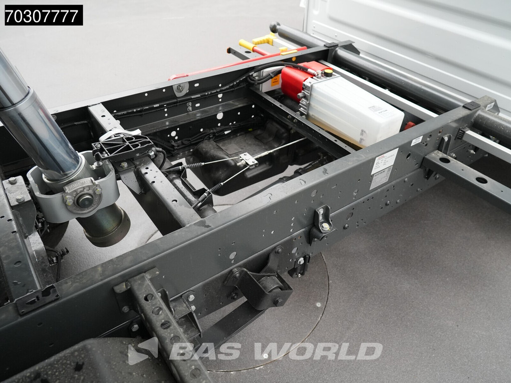 Iveco Daily 35C18 3.0L Driezijdige Kipper Dubbellucht 180PK ACC LED Airco Camera Parkeersensoren Cruise CarPlay Euro6 Tipper Benne Kieper Airco 12