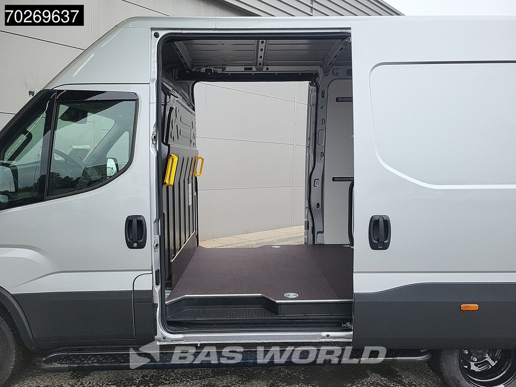 Iveco Daily 35C21 2025 model! 210PK 2x Schuifdeur Dubbellucht LED ACC CarPlay L2H2 12m3 Airco 11