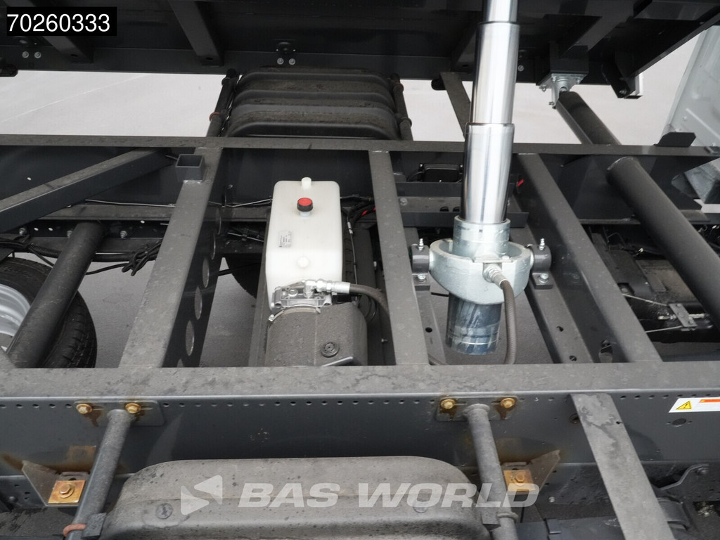 Iveco Daily 35C21 3-Zijdige Kipper Dubbel Cabine 210PK 3.0L Dubbellucht 3,5t Trekhaak ACC Airco LED Camera CarPlay Euro6 Tipper Benne Kieper Dreiseitenkipper 2m3 Airco 8