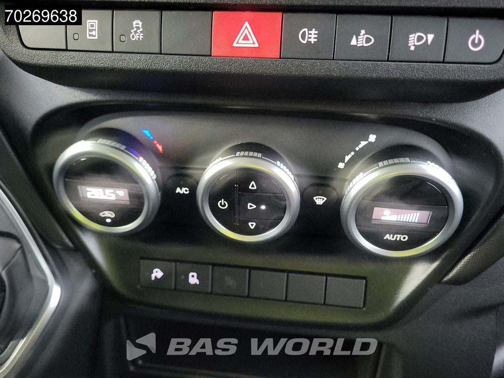 Iveco Daily 35C21 3.0L 210PK Automaat 2x Schuifdeur L2H2 Dubbellucht ACC LED Camera Euro6 L2 12m3 Airco 13