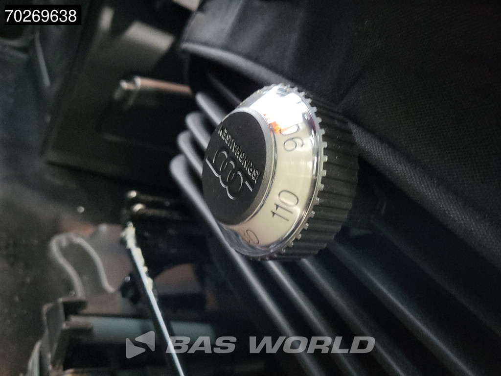 Iveco Daily 35C21 3.0L 210PK Automaat 2x Schuifdeur L2H2 Dubbellucht ACC LED Camera Euro6 L2 12m3 Airco 19