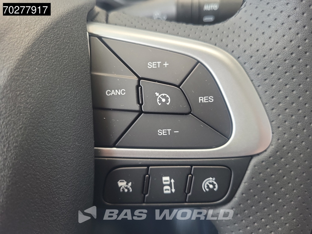 Iveco Daily 35C21 3.0L 210PK Automaat L2H1 Dubbellucht LED ACC 3.5t trekhaak Navi Laag dak 9m3 Airco Trekhaak 21