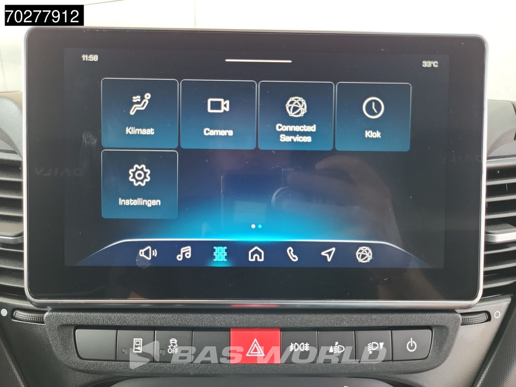Iveco Daily 35C21 3.0L 210PK Automaat L2H2 Dubbellucht 3.5t Trekhaak LED ACC Navi Airco Camera Parkeersensoren Euro6 L2H2 12m3 Airco Trekhaak 16