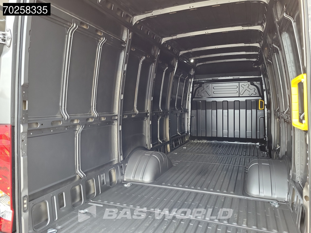 Iveco Daily 35C21 3.0L Automaat 16m3 L4H2 LED ACC CarPlay Camera L3H2 16m3 Airco 7