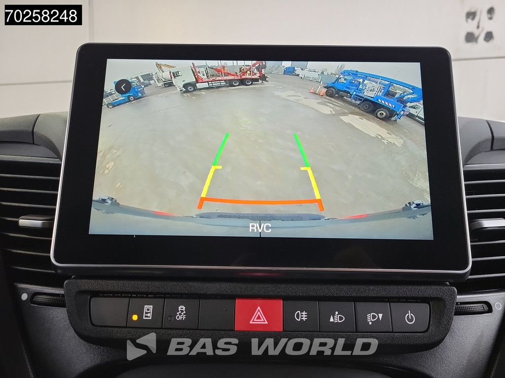 Iveco Daily 35C21 3.0L Automaat 2025 model L2H2 Dubbellucht 3,5t Trekvermogen ACC LED CarPlay Camera 12m3 Airco 11