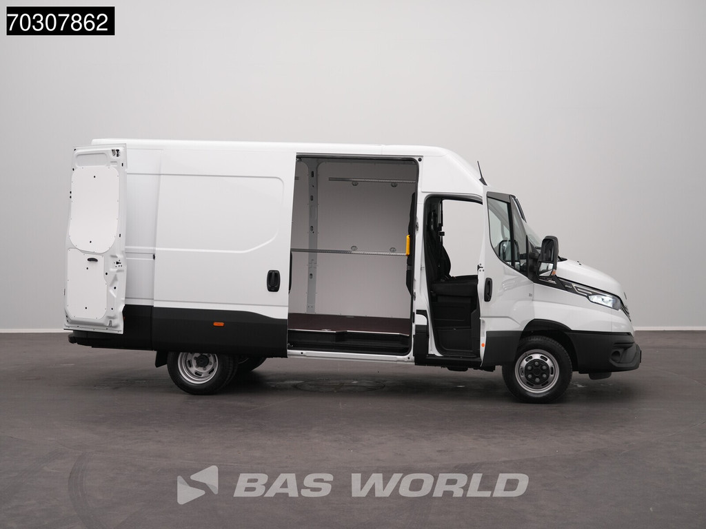 Iveco Daily 35C21 3.0L Automaat 210PK Dubbellucht L2H2 ACC LED 3,5t Trekgewicht Airco Camera Parkeersensoren CarPlay Stoelverwarming Euro6 L2 Airco 8