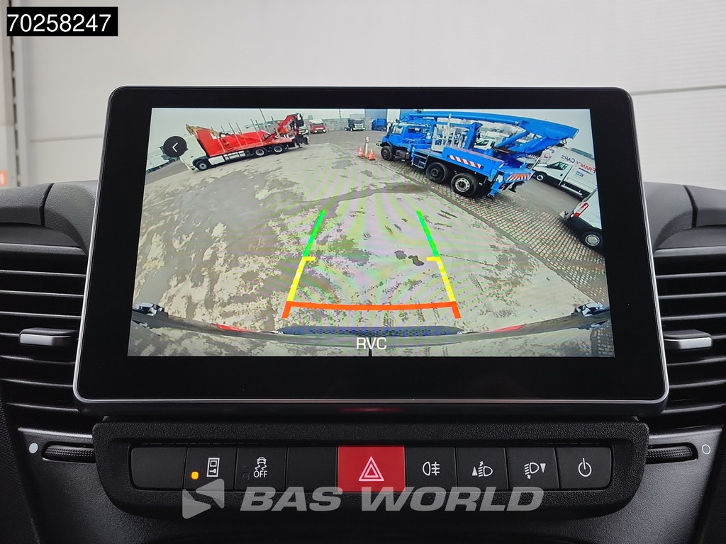Iveco Daily 35C21 3.0L Automaat 210PK L2H2 2025-Model Dubbellucht 3,5t Trekvermogen ACC LED CarPlay Camera Parkeersensoren Euro6 L2 12m3 Airco 11