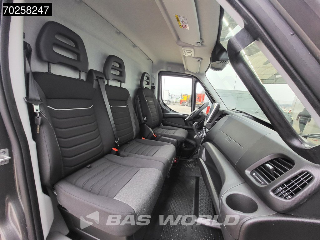 Iveco Daily 35C21 3.0L Automaat 210PK L2H2 2025-Model Dubbellucht 3,5t Trekvermogen ACC LED CarPlay Camera Parkeersensoren Euro6 L2 12m3 Airco 13