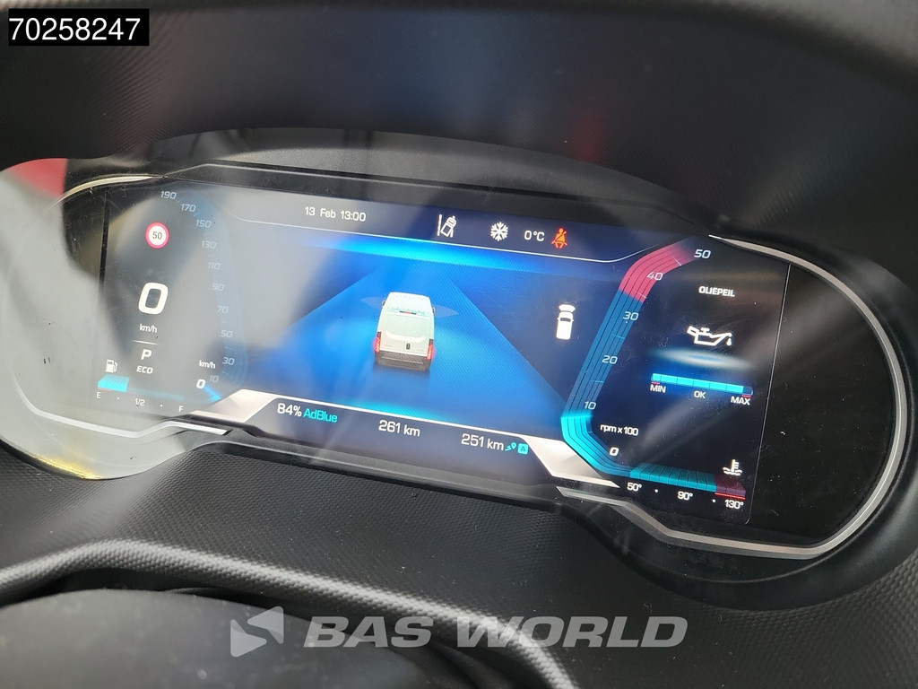 Iveco Daily 35C21 3.0L Automaat 210PK L2H2 2025-Model Dubbellucht 3,5t Trekvermogen ACC LED CarPlay Camera Parkeersensoren Euro6 L2 12m3 Airco 16