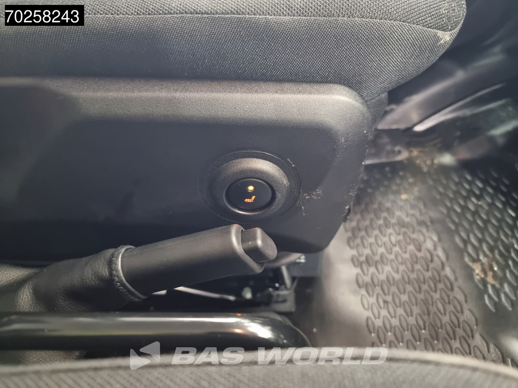 Iveco Daily 35C21 3.0L Automaat 210PK L2H2 2025-Model Dubbellucht 3,5t Trekvermogen ACC LED CarPlay Camera Parkeersensoren Euro6 L2 12m3 Airco 17