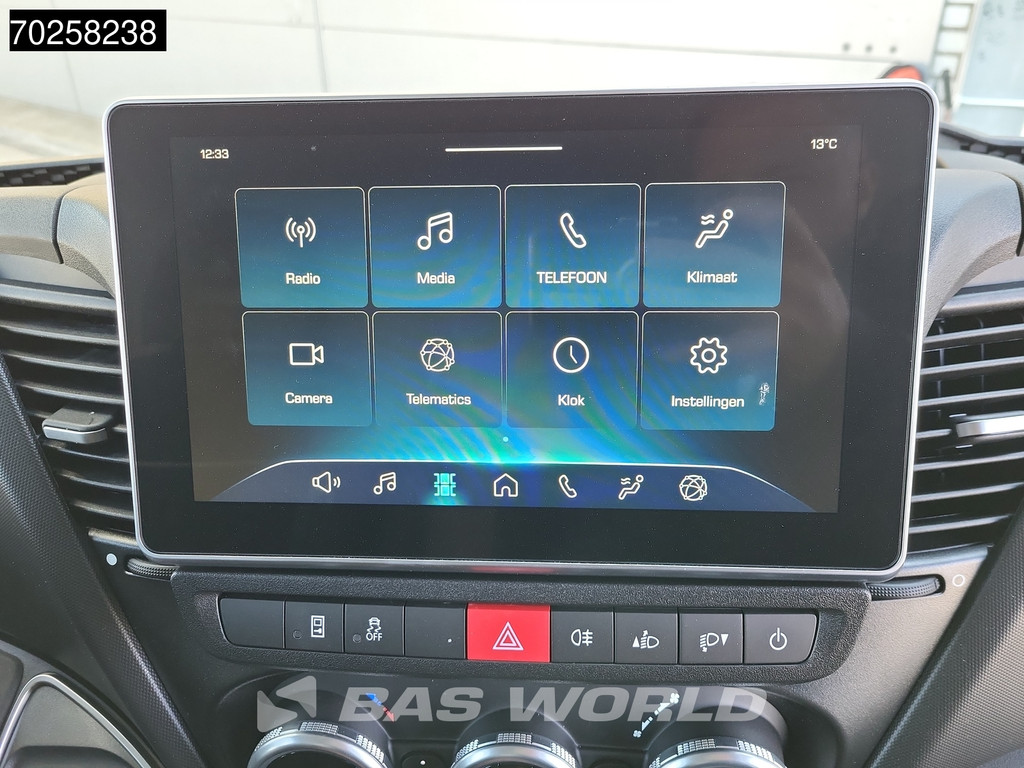 Iveco Daily 35C21 3.0L Automaat 210PK L2H2 Dubbellucht 2025-Model 3,5t Trekhaak ACC LED CarPlay Camera Parkeersensoren Euro6 L2 12m3 Airco 12