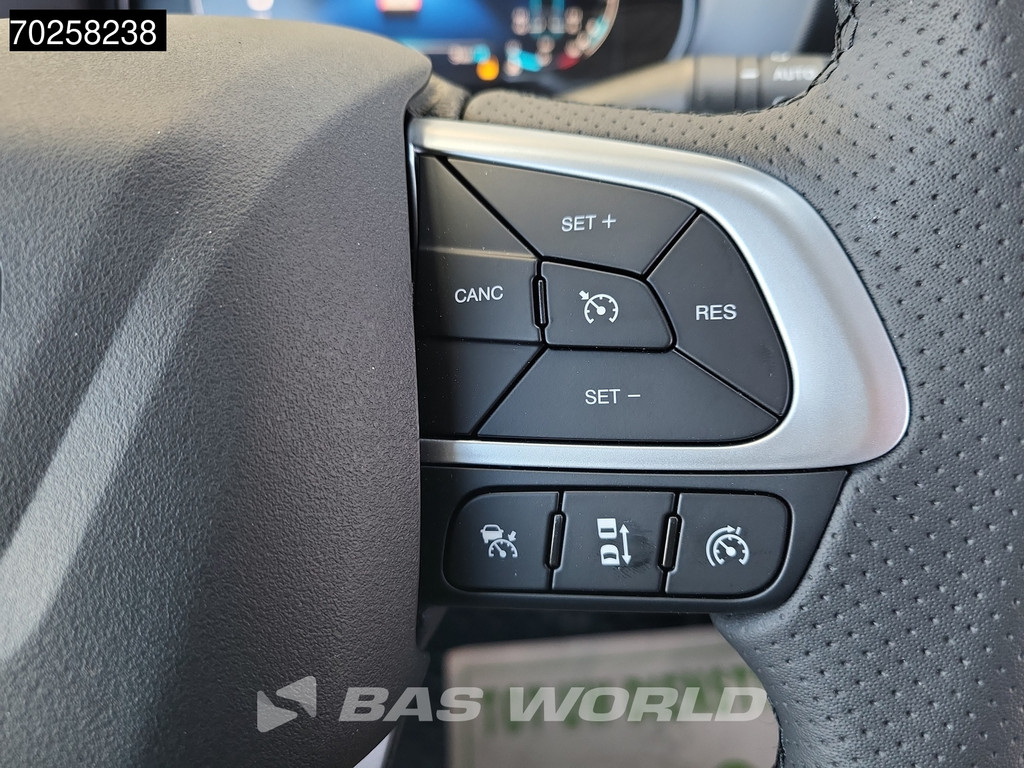 Iveco Daily 35C21 3.0L Automaat 210PK L2H2 Dubbellucht 2025-Model 3,5t Trekhaak ACC LED CarPlay Camera Parkeersensoren Euro6 L2 12m3 Airco 16