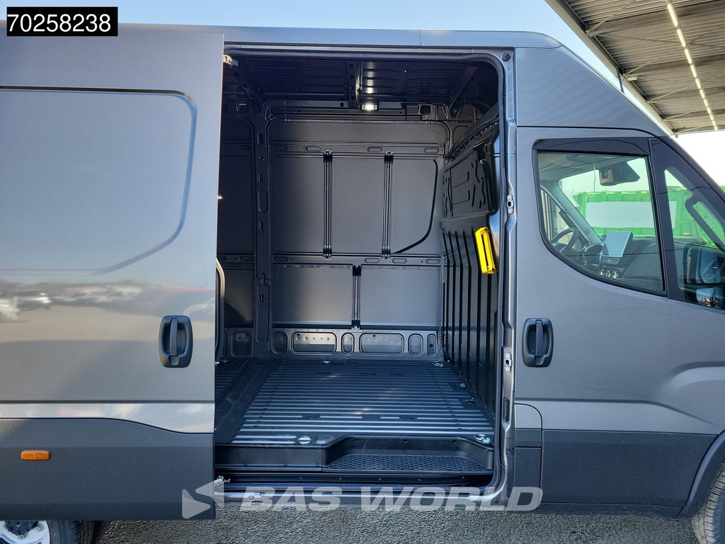 Iveco Daily 35C21 3.0L Automaat 210PK L2H2 Dubbellucht 2025-Model 3,5t Trekhaak ACC LED CarPlay Camera Parkeersensoren Euro6 L2 12m3 Airco 8