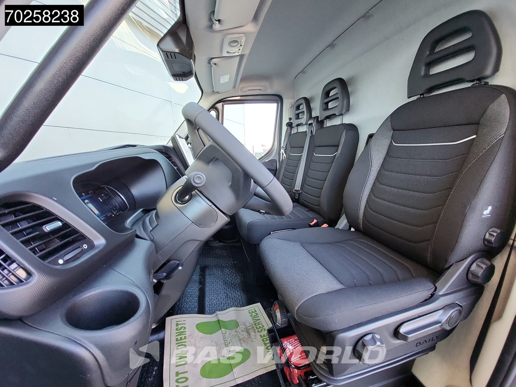 Iveco Daily 35C21 3.0L Automaat 210PK L2H2 Dubbellucht 2025-Model 3,5t Trekhaak ACC LED CarPlay Camera Parkeersensoren Euro6 L2 12m3 Airco 9