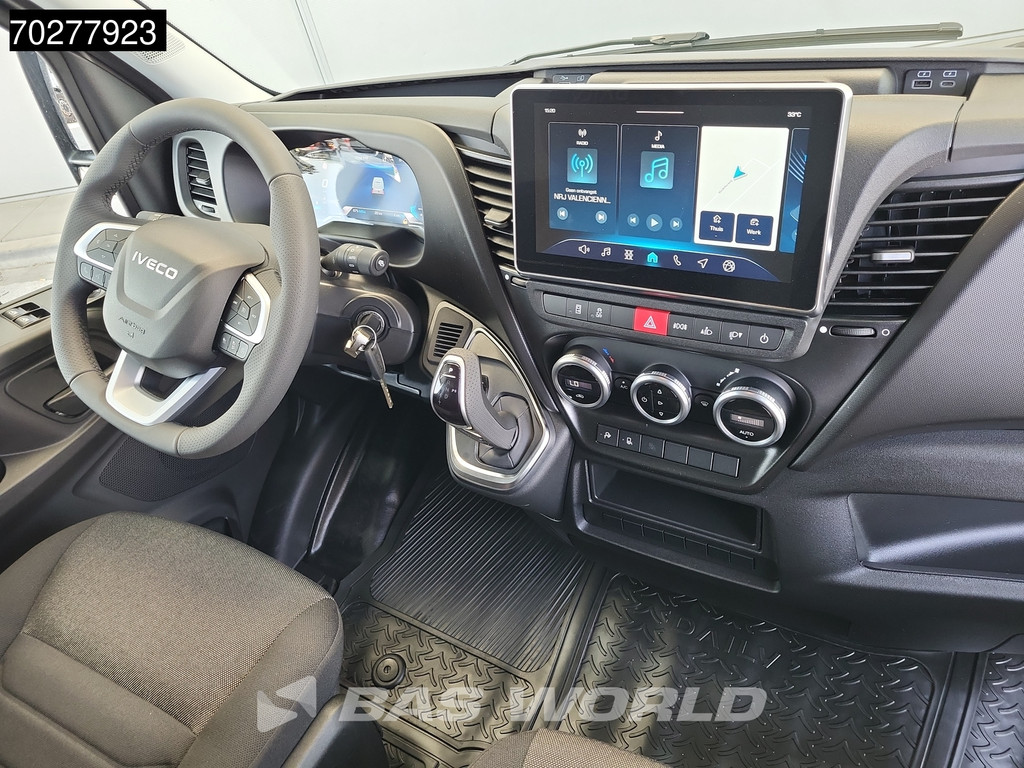 Iveco Daily 35C21 3.0L Automaat 2x Schuifdeur L2H2 210PK 3,5t Trekhaak ACC LED Camera Parkeersensoren Euro6 L2 12m3 Airco Trekhaak 15