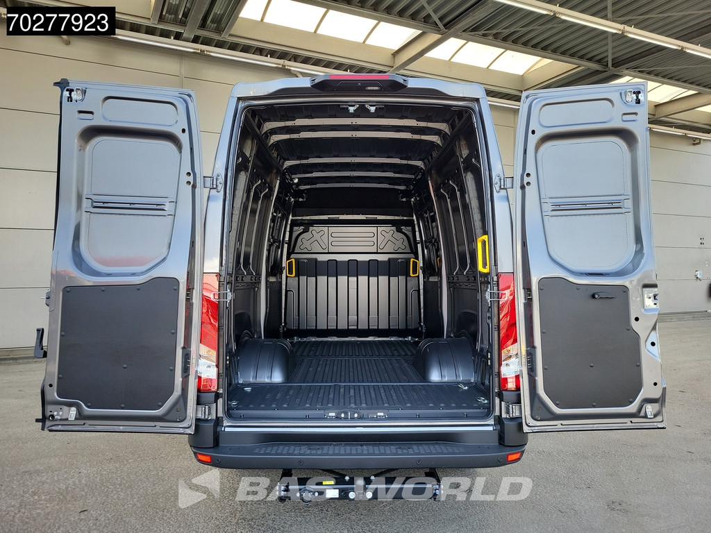 Iveco Daily 35C21 3.0L Automaat 2x Schuifdeur L2H2 210PK 3,5t Trekhaak ACC LED Camera Parkeersensoren Euro6 L2 12m3 Airco Trekhaak 7